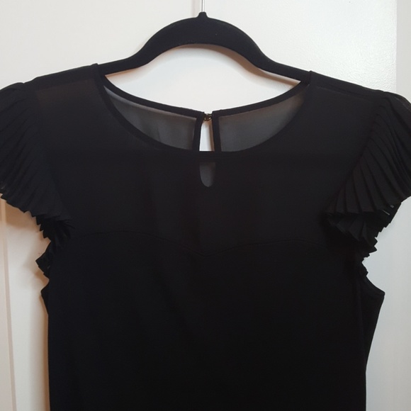 Top - Picture 3 of 3